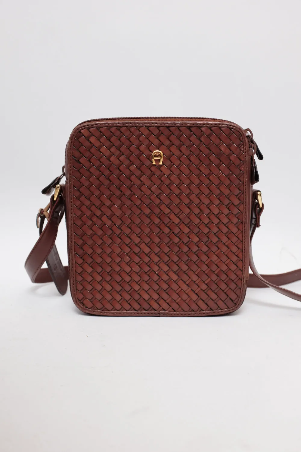 AIGNER BRAIDED BROWN CROSSBODY VINTAGE BAG