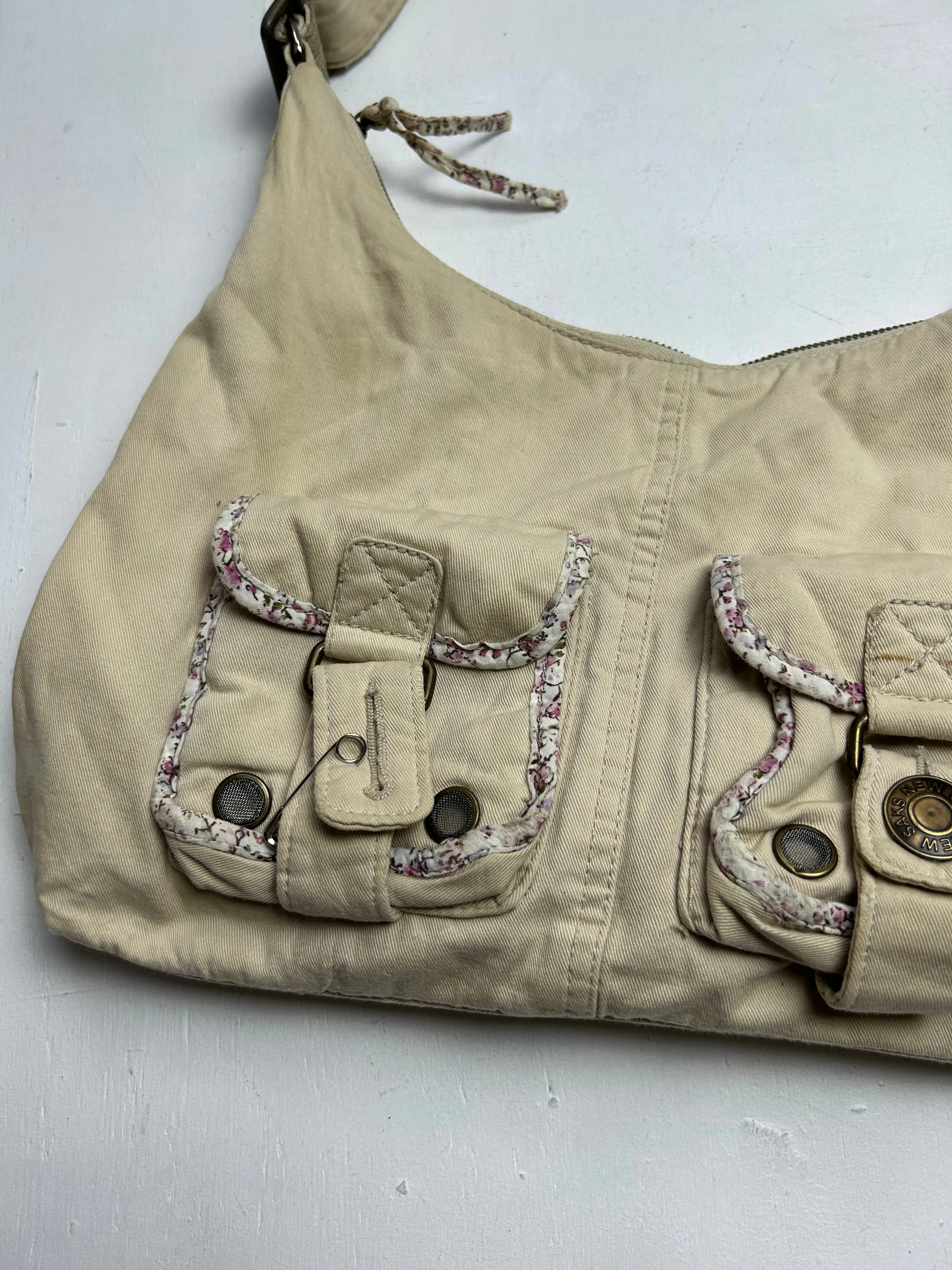 Beige cream utility pockets y2k vintage besace shoulder bag