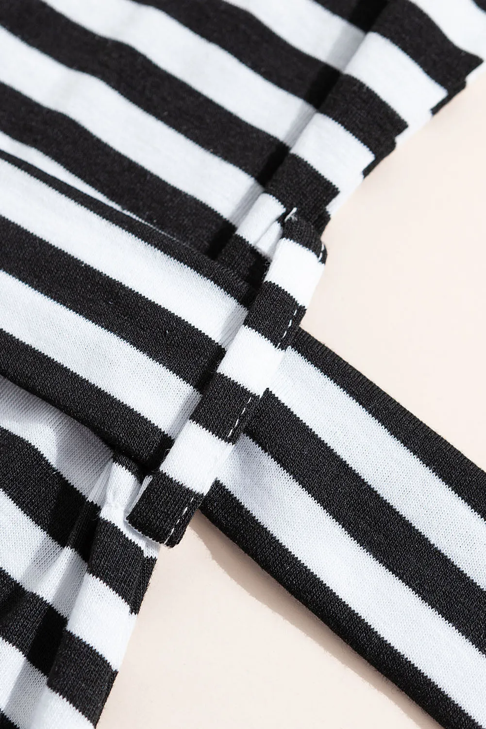 Black White Stripes Pocketed Belt Casual T-shirt Dress