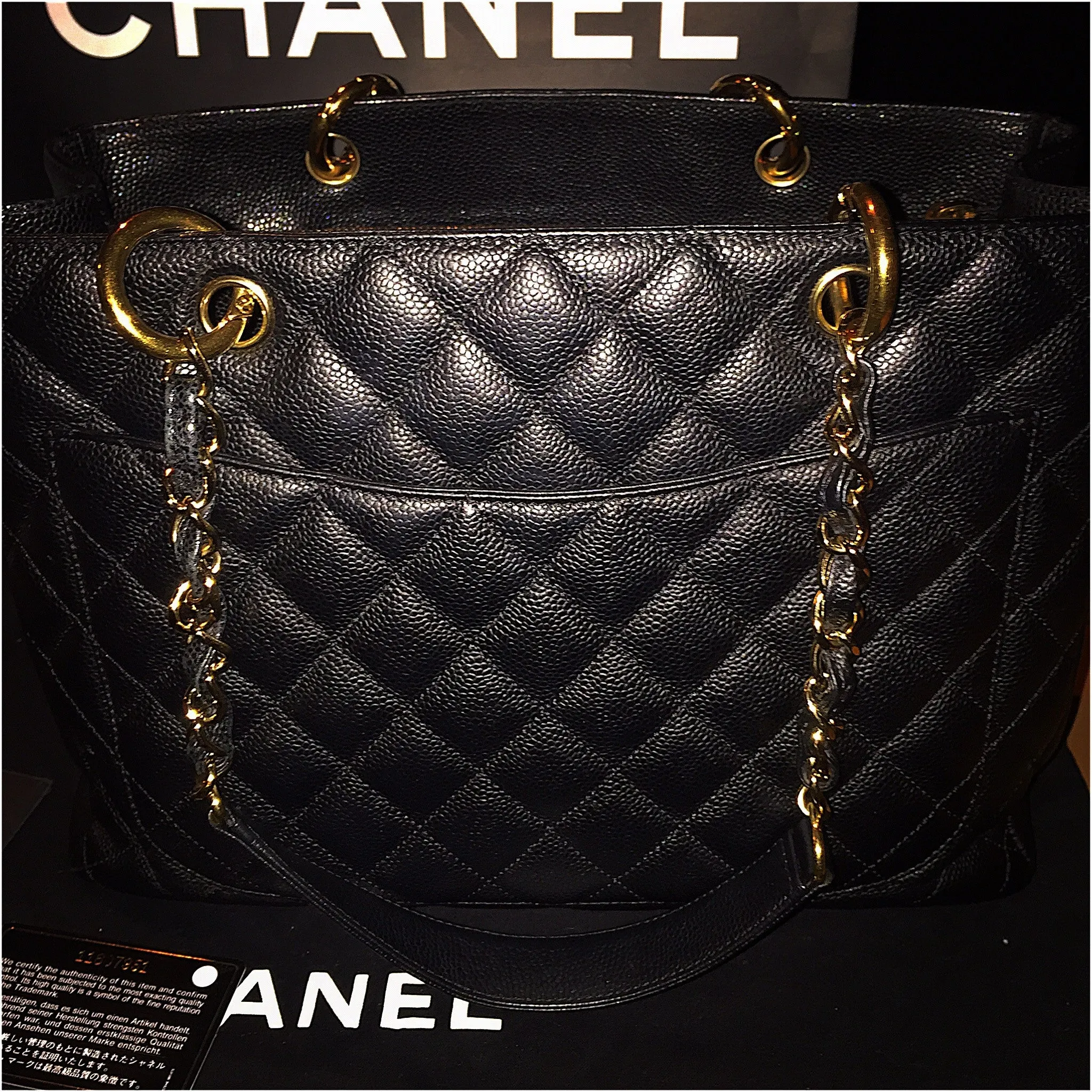 Chanel Gst handbag