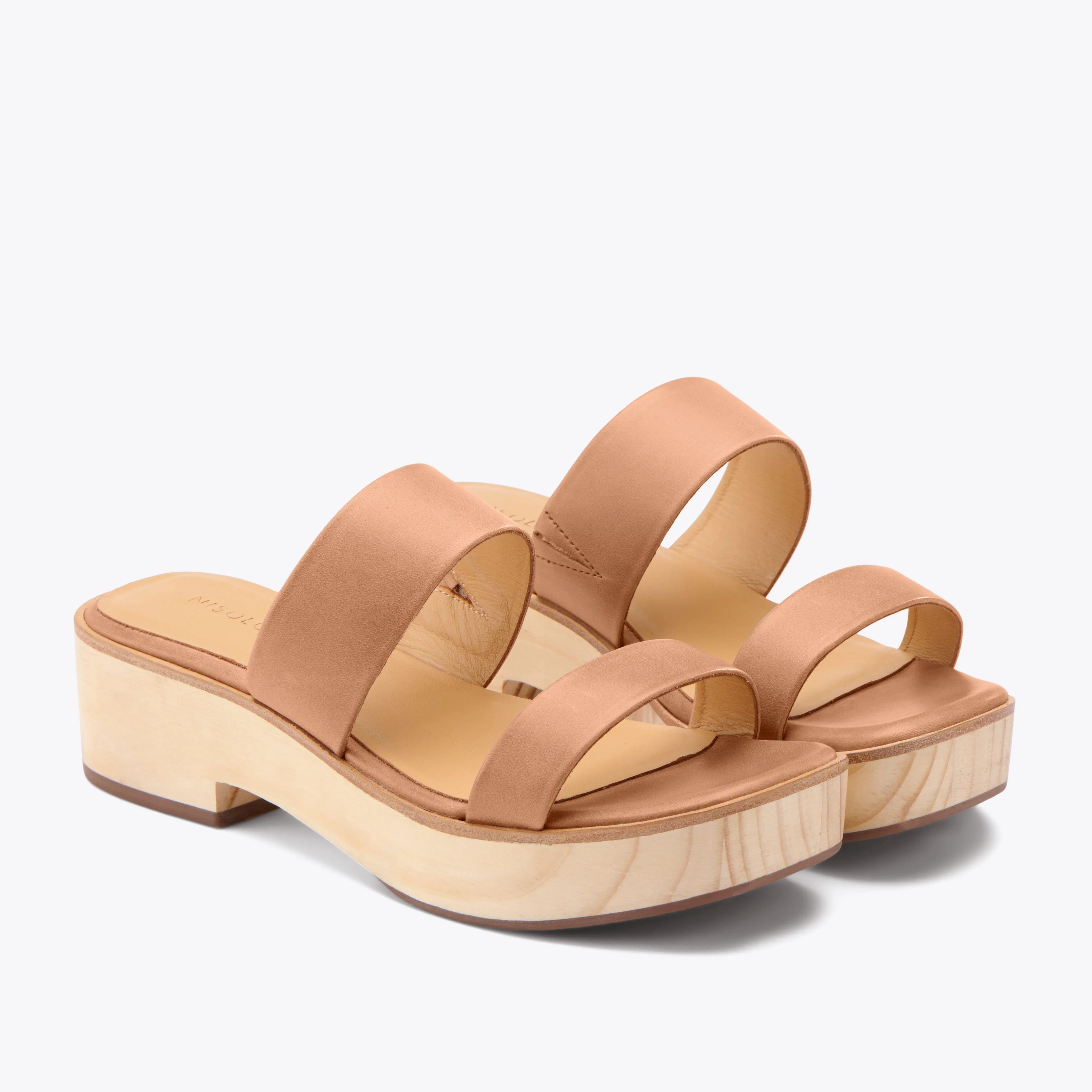 Ellie All-Day Clog Almond