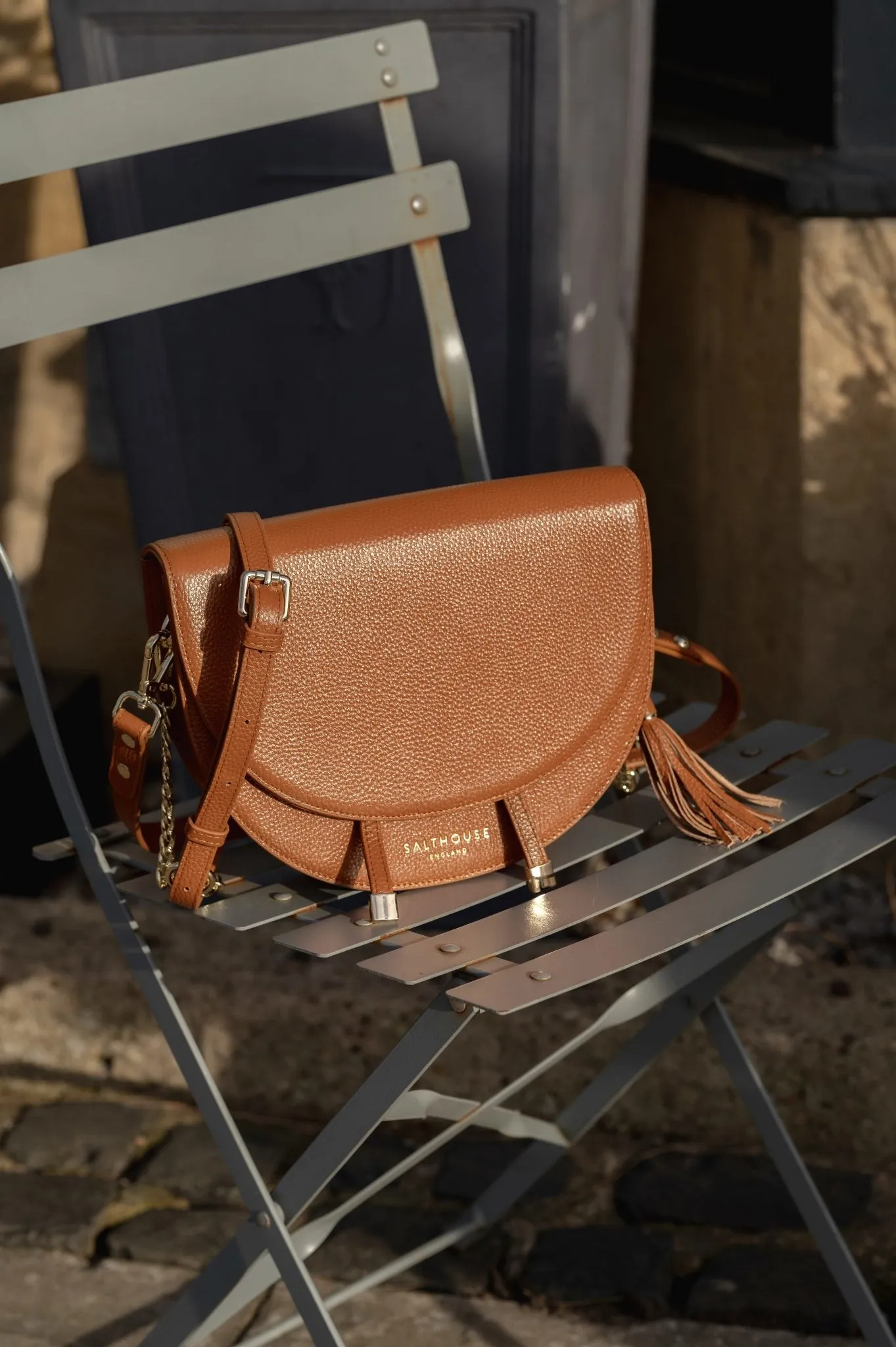 Floriana Grande Saddle Bag - Tan