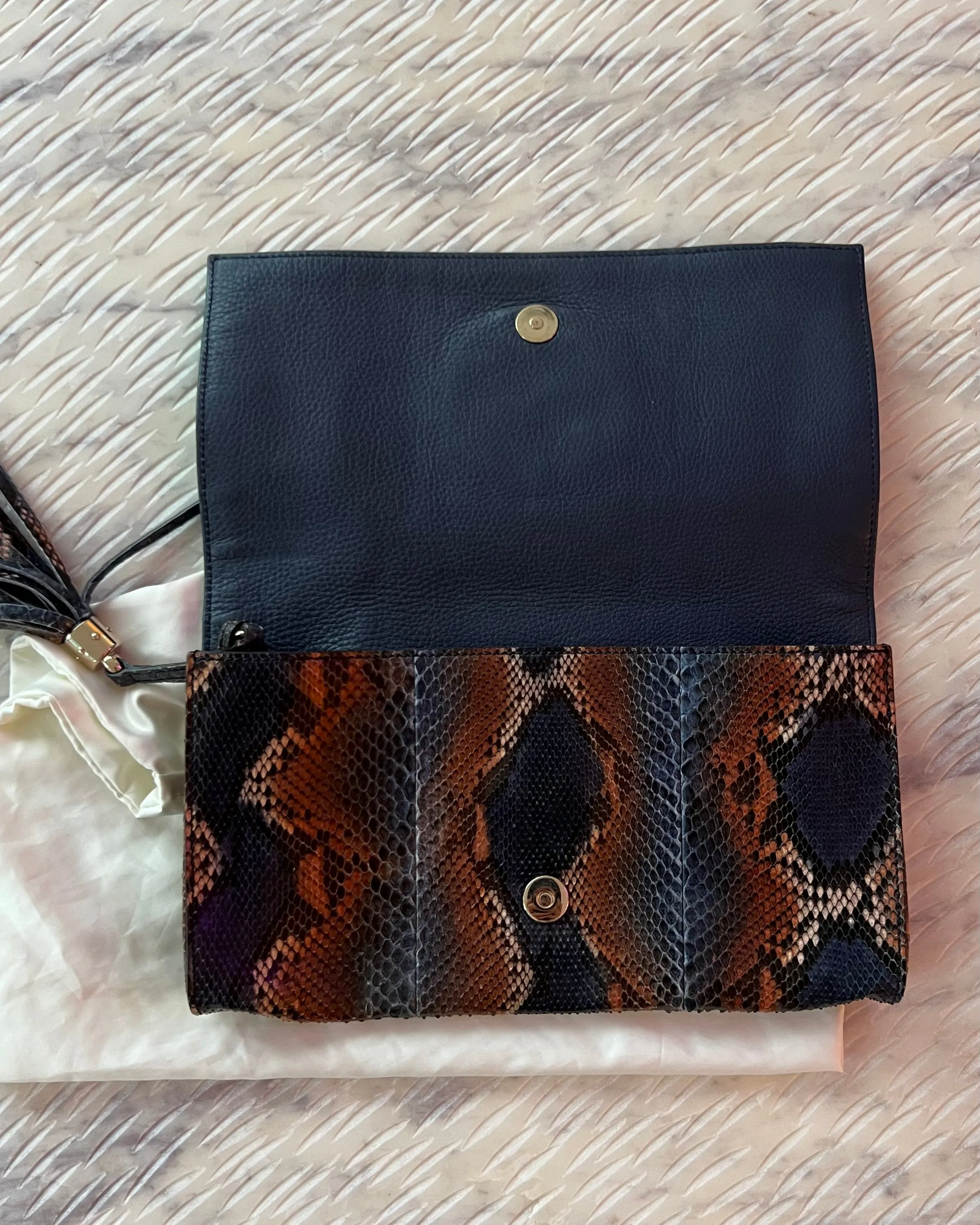 GUCCI Sienna Soho Clutch