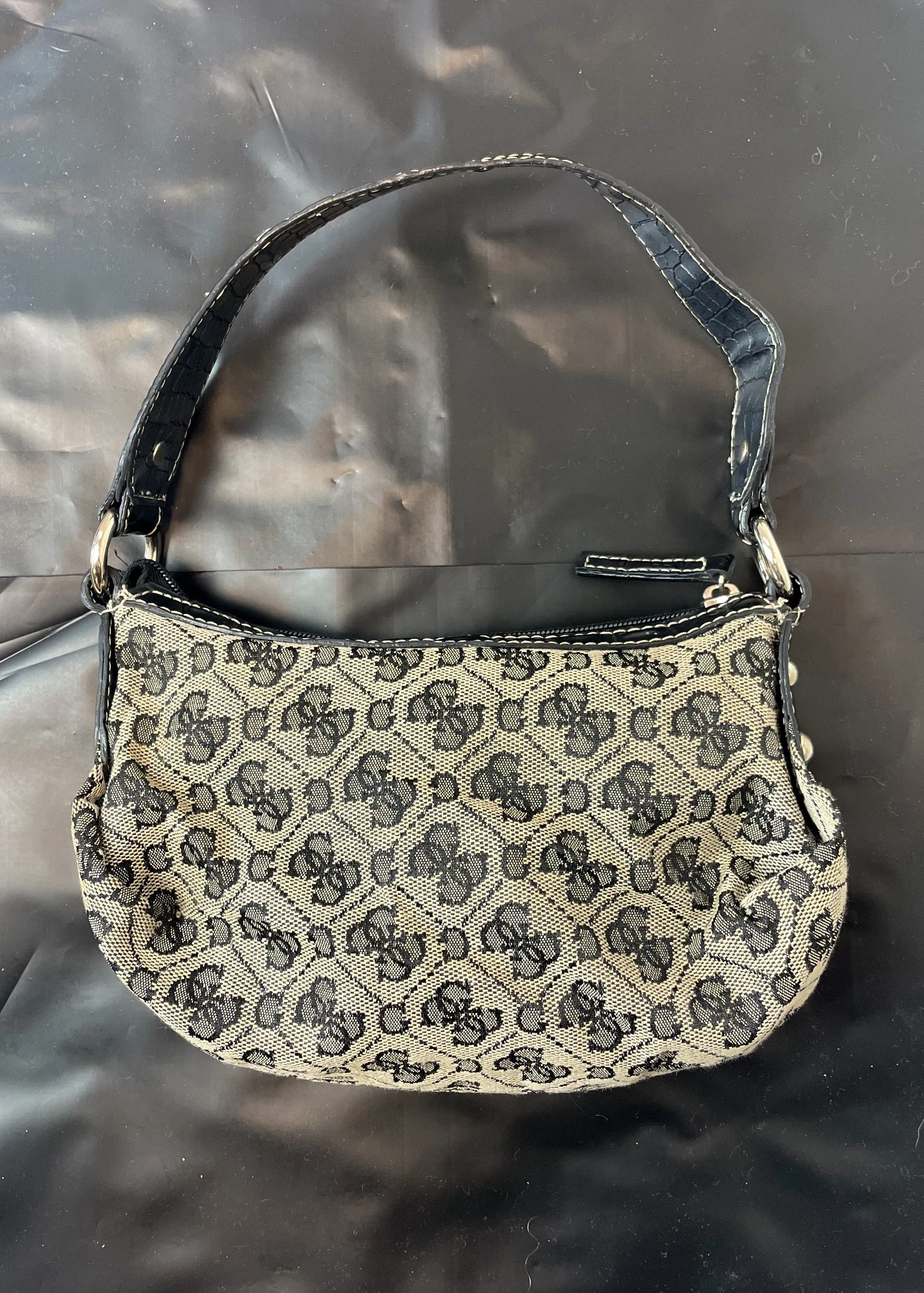 Guess Bag