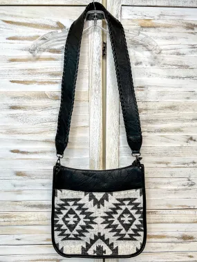 #M1977AZT(NRS) Chloe Aztec Crossbody with Guitar Strap