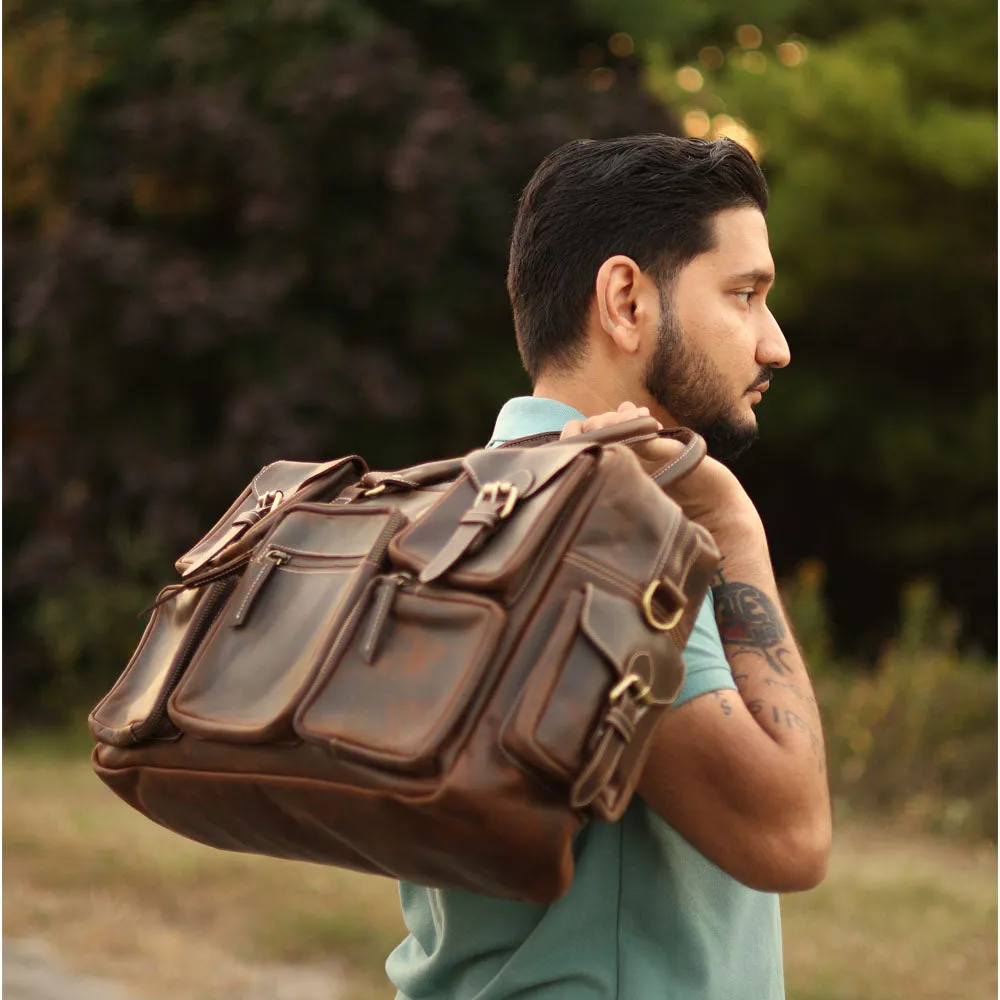 The Traveler Messenger bag