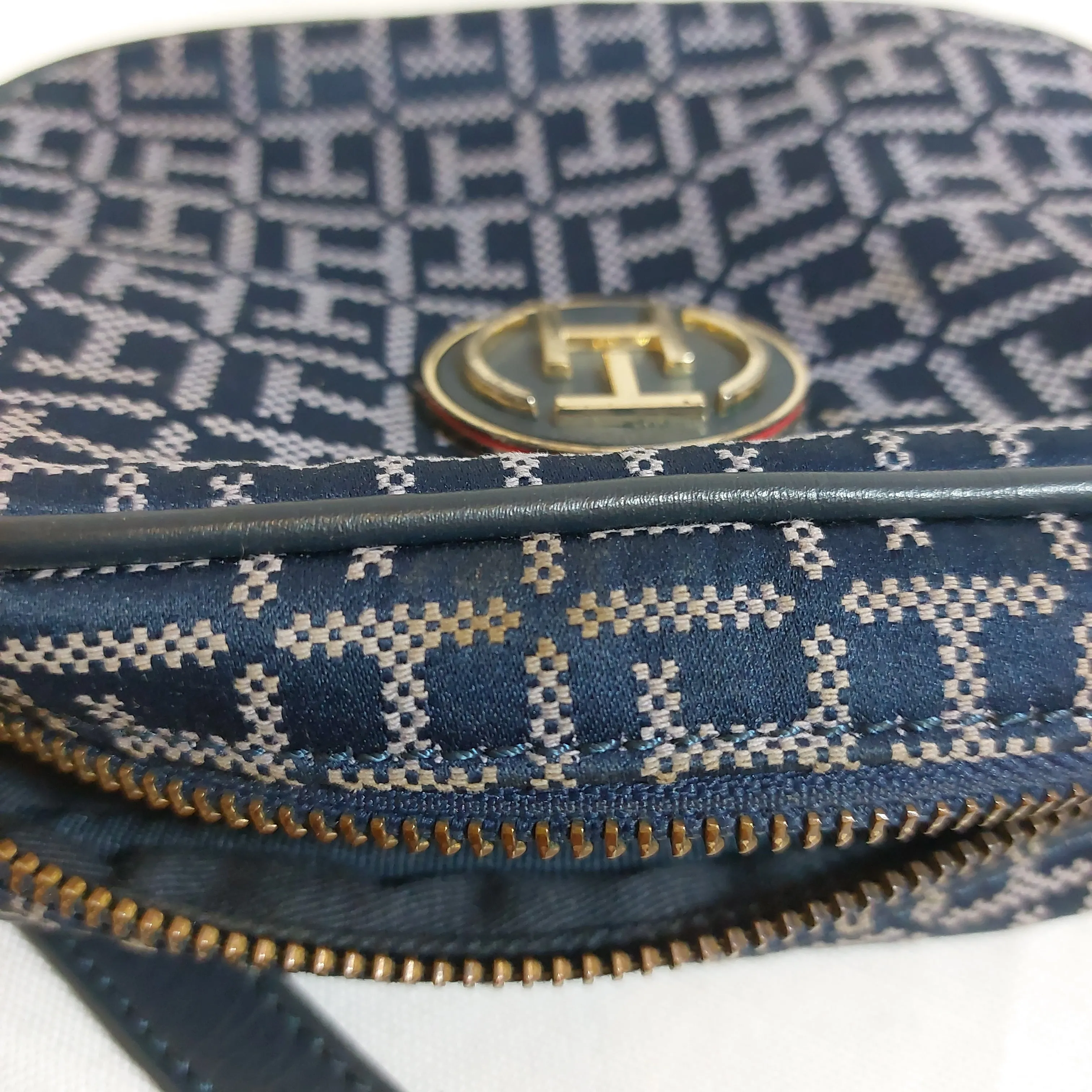 Tommy Hilfiger Navy Monogram Canvas Crossbody Bag | Pre Loved |